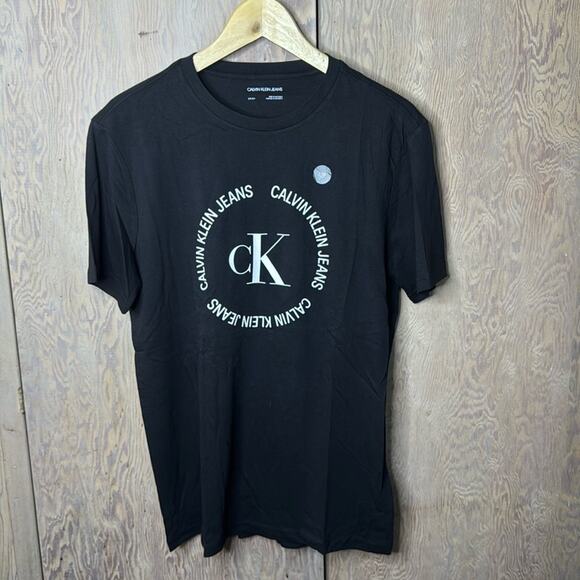 NWT Calvin Klein Jeans Mens T-Shirt sized Small - Picture 1 of 5